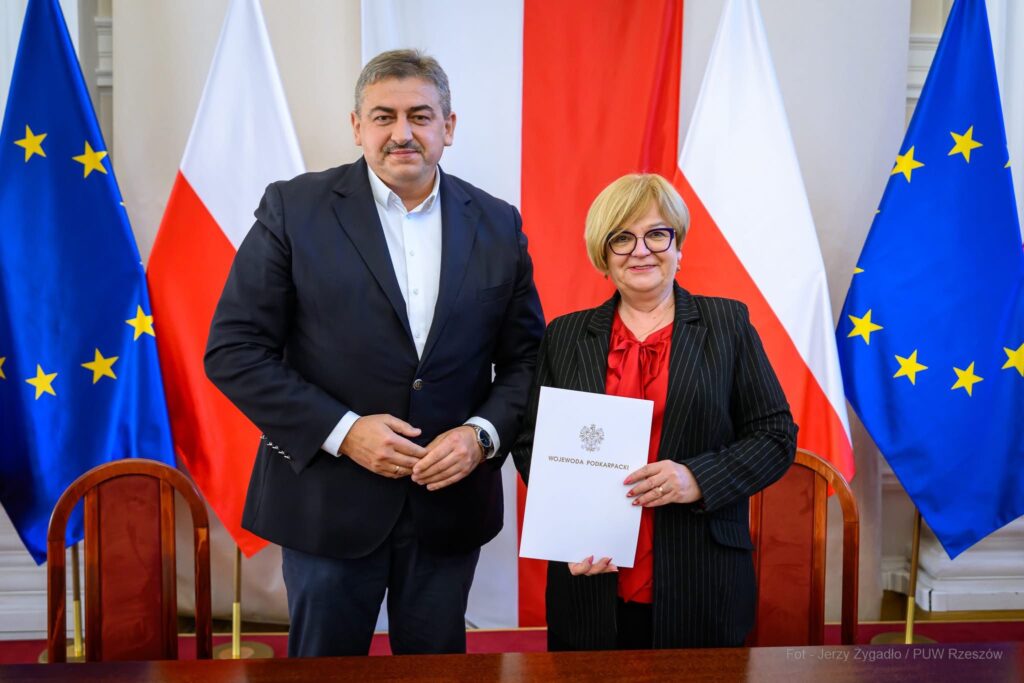 Podpisanie umowy na przebudowę drogi Niżatyce – Żuklin w gminie Kańczuga