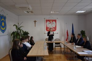 Ostatnia sesja Młodzieżowej Rady Miejskiej w Kańczudze w urzędzie gminy