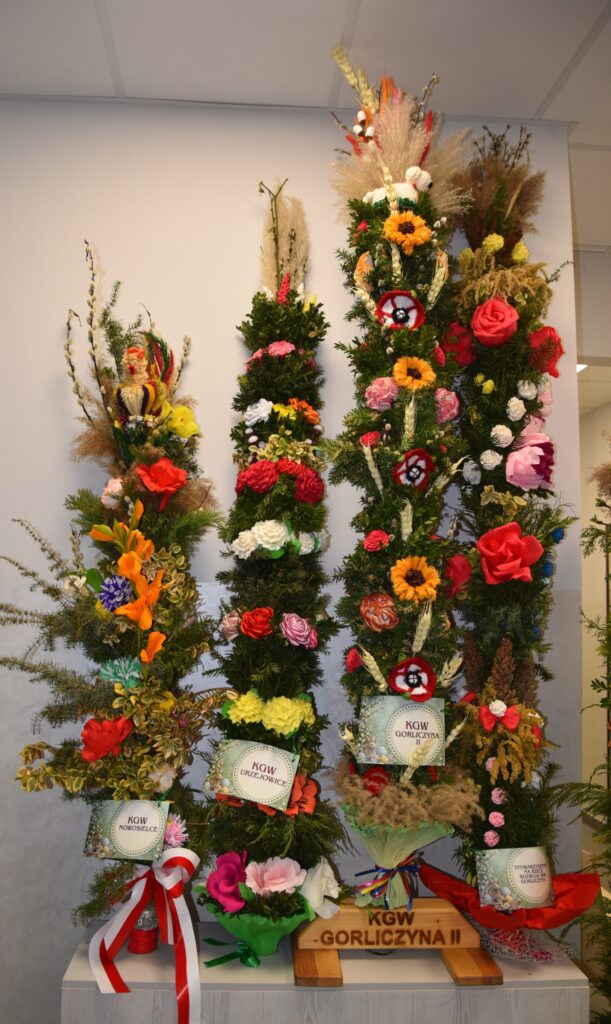 Palmy Wielkanocne W Gminie Przeworsk. Kolorowe Tradycje Kół Gospodyń Wiejskich 3 Palmy Wielkanocne W Gminie Przeworsk 2026