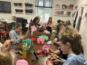 Przedświąteczne spotkanie z szydełkiem w przeworskiej bibliotece