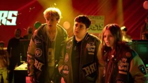 Plakat filmu Za duży na bajki 3 wyświetlanego w kinie w Przeworsku