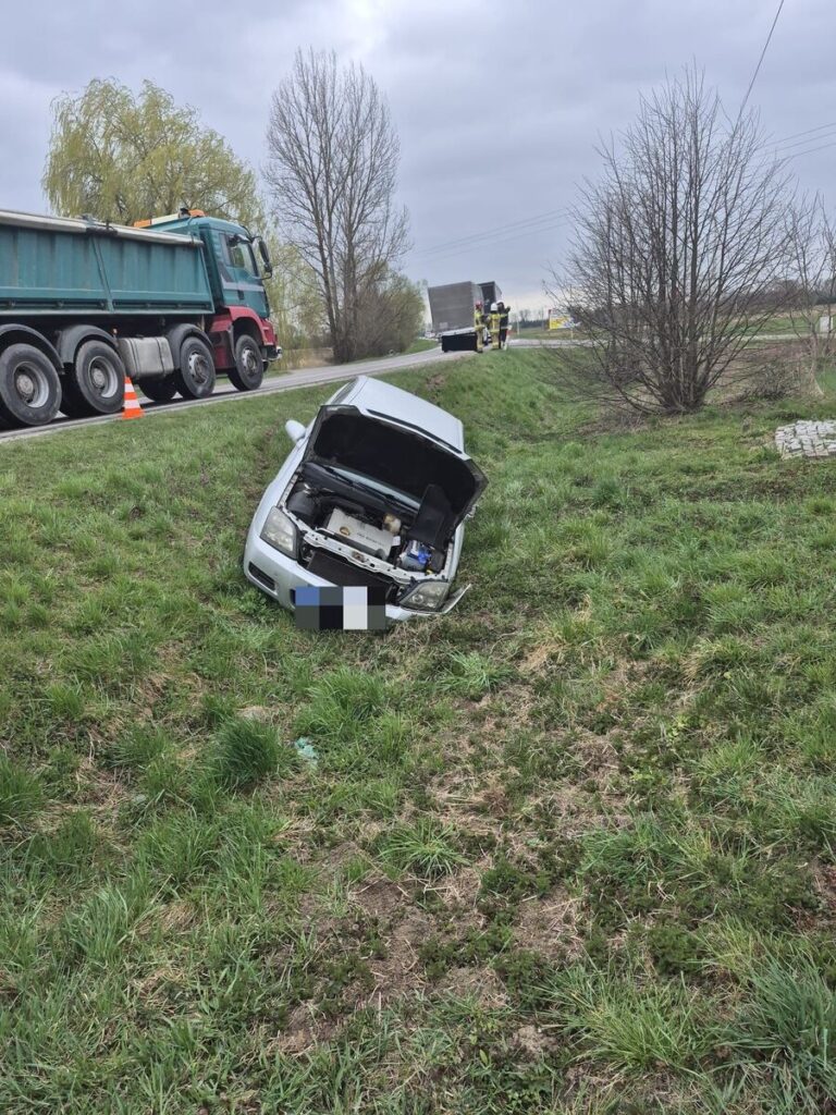 Niedostosowanie Prędkości Przyczyną Zdarzenia Drogowego W Sieniawie