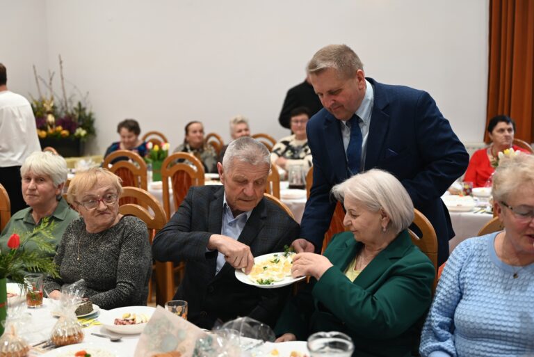 Śniadanie wielkanocne w Gorzycach