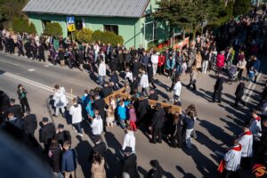 Droga krzyżowa w Sieniawie 2026