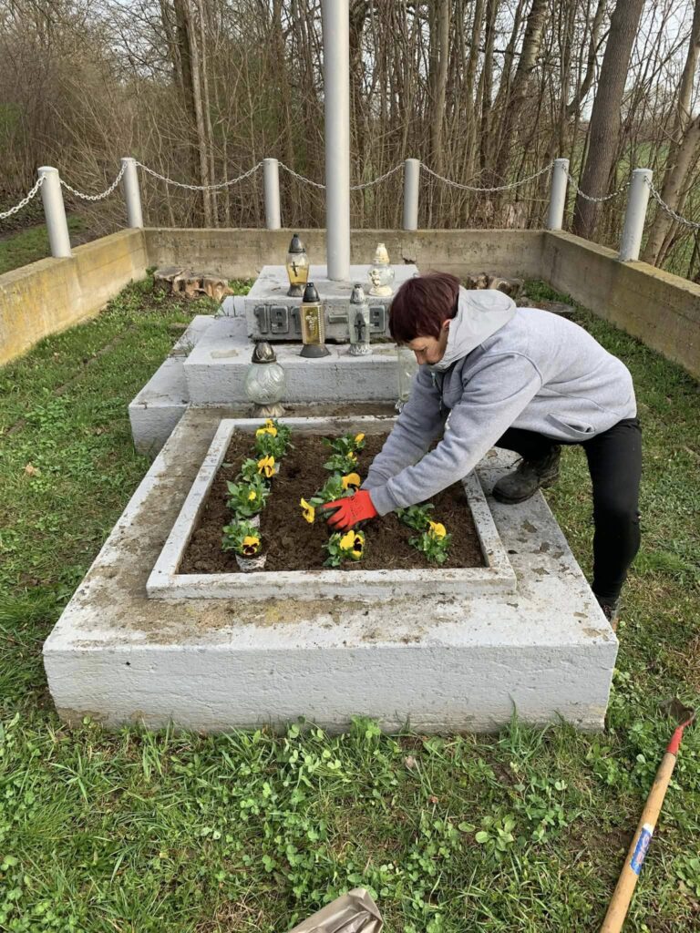 Gmina Tryńcza Lśni Na Wielkanoc. Uczestnicy Cis Zakończyli Kolejny Etap Porządków