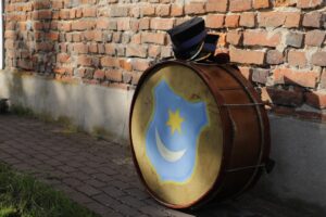 Bęben doboszy z Przeworsk w Wielki Czwartek