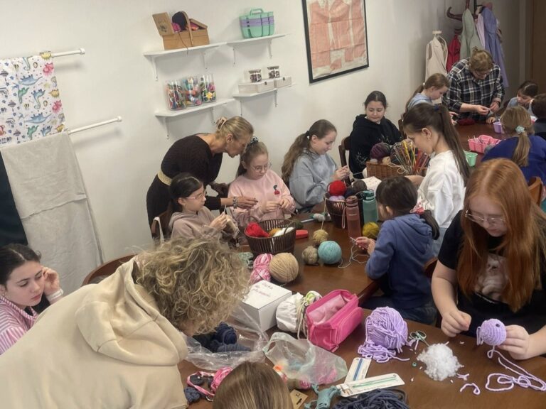 Szydełkowanie w przeworskiej bibliotece