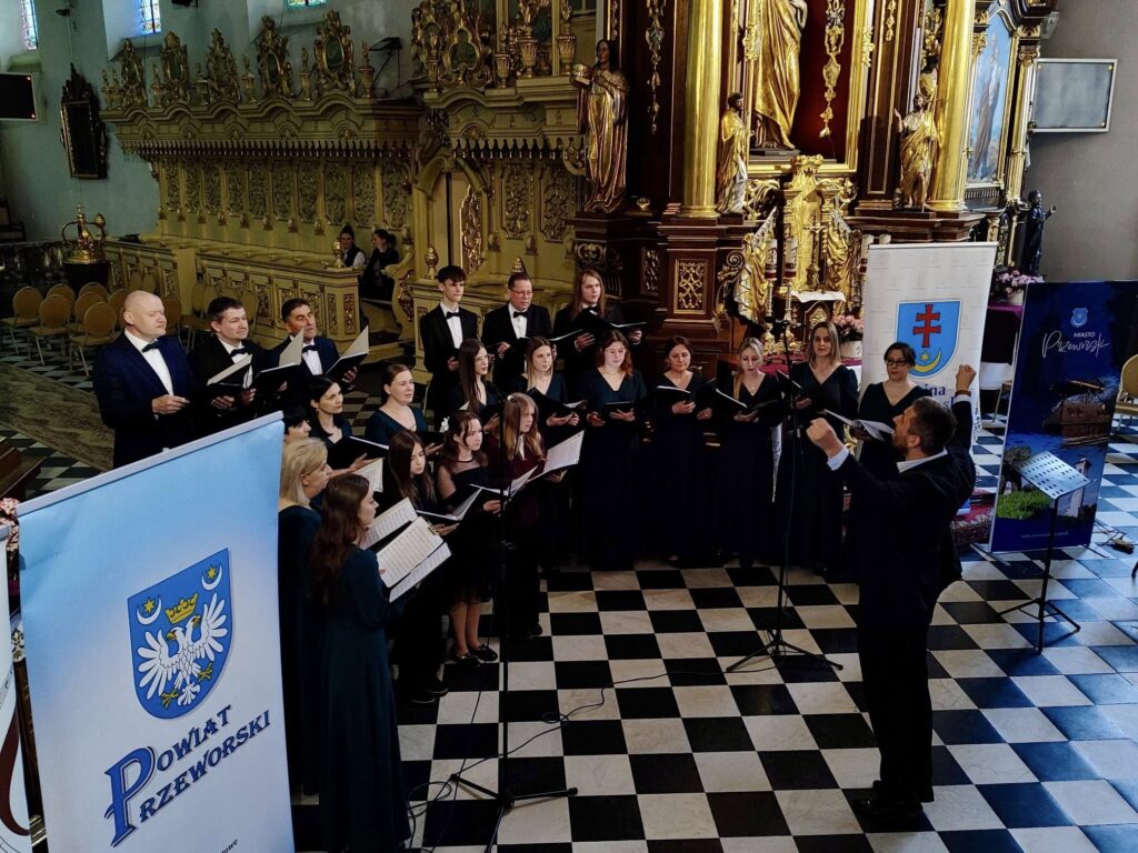 Radosne Alleluja W Bazylice. Sukces I Przeglądu Wielkanocnego W Przeworskiej Jerozolimie