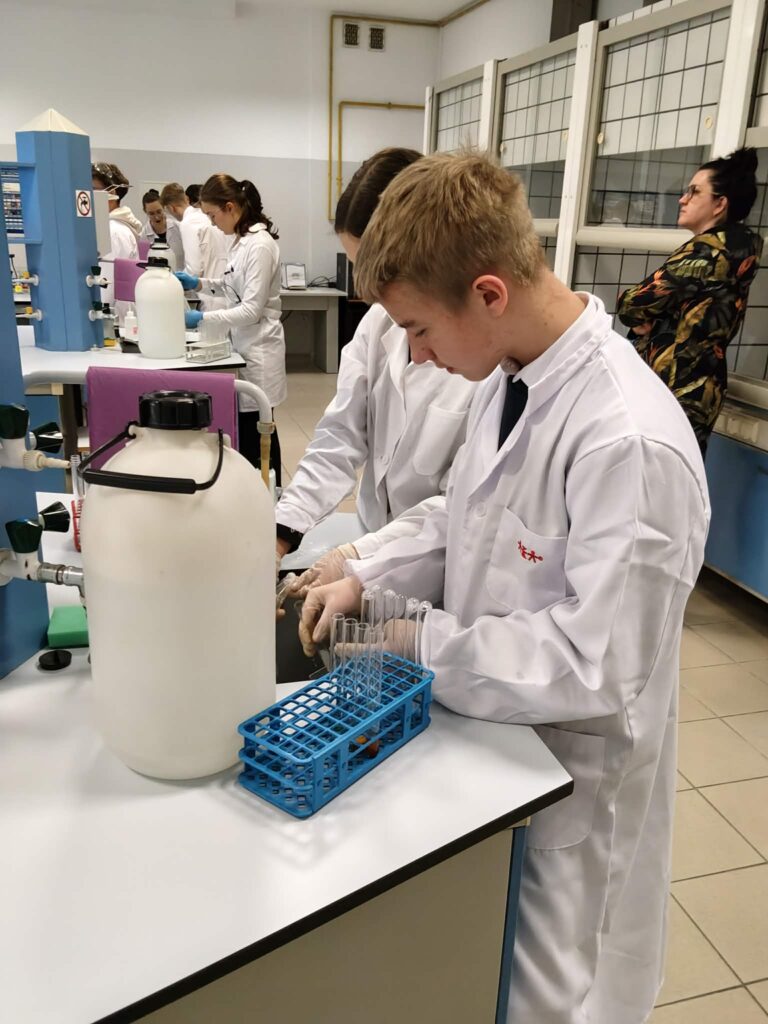 Czekoladowa Fontanna, Sukcesy W Tarnowie I Poetyckie Laury. Kalejdoskop Szkolny W Gminie Tryńcza