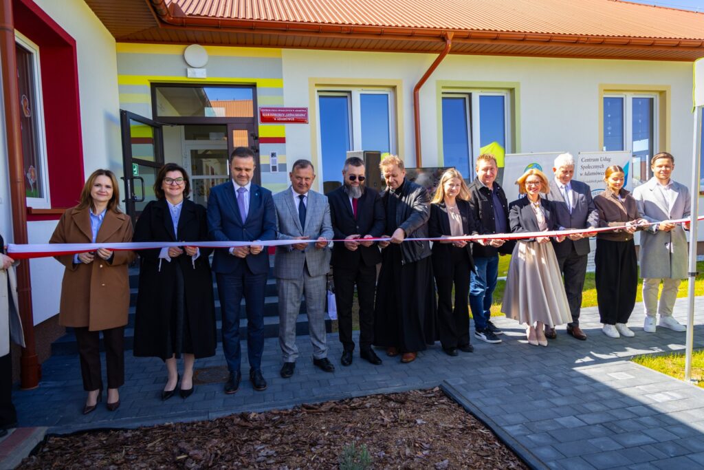 Inwestycje Z Sercem W Gminie Adamówka. Otwarto Leśną Krainę I Mieszkanie Wspomagane