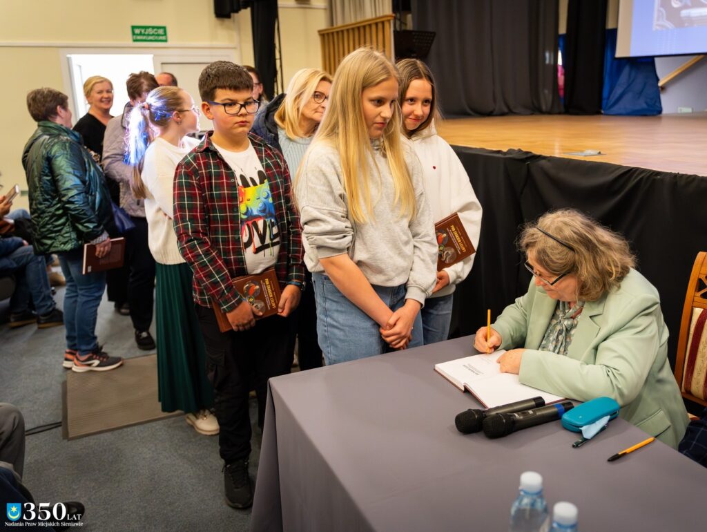 Sieniawa Od 350 Lat Pod Znakiem Leliwy. Niezwykła Lekcja Historii W Sieniawskim „Sokole”