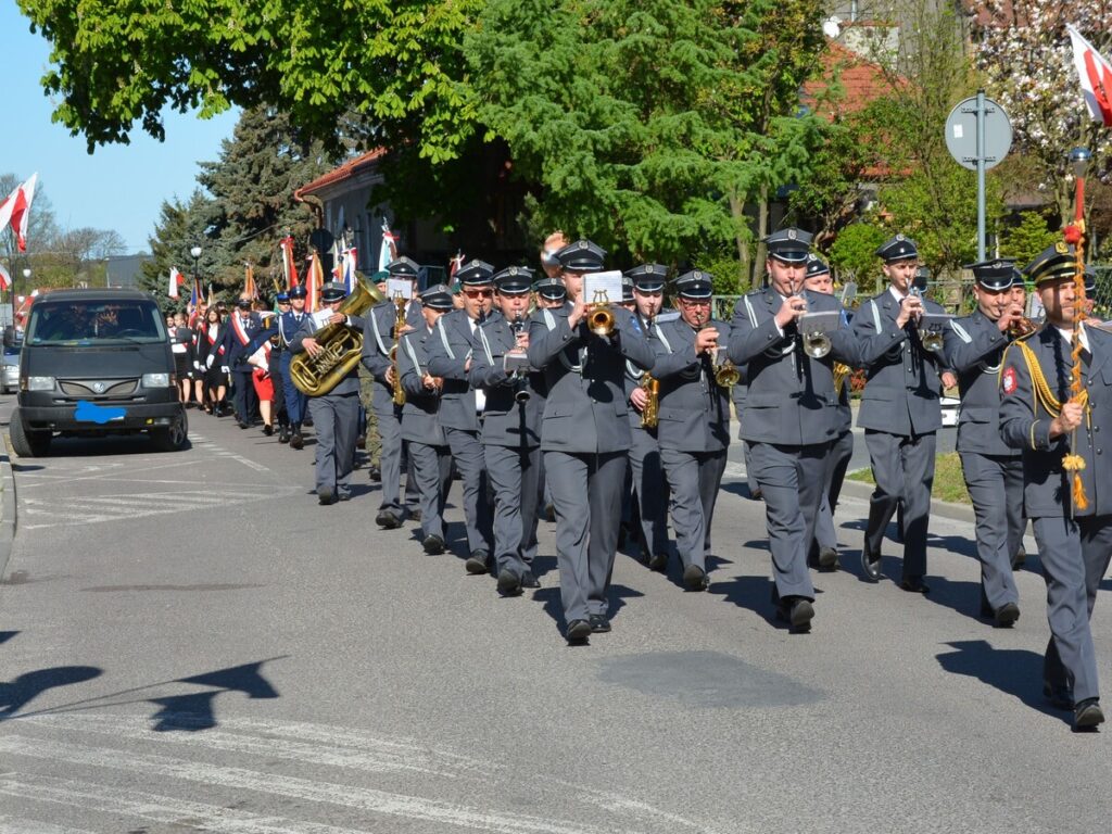 Przeworscy Policjanci Na Obchodach Uchwalenia Konstytucji 3-Go Maja