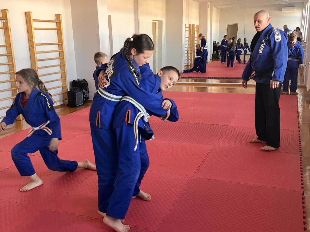 Zajęcia Aikido w Tryńczy