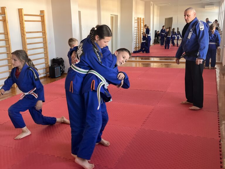 Zajęcia Aikido w Tryńczy