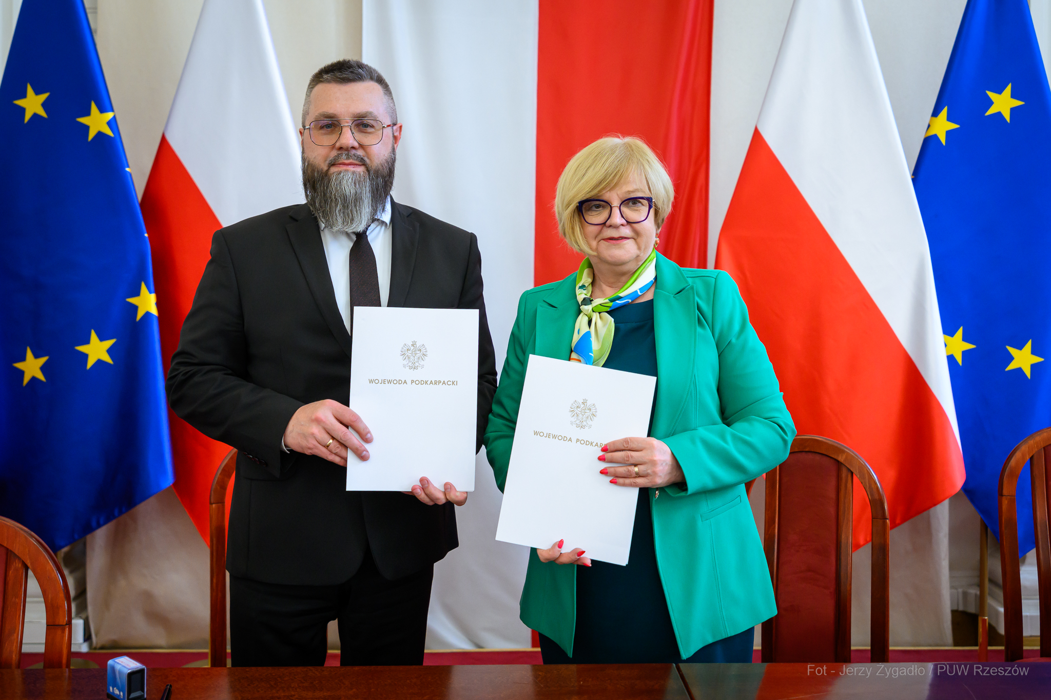 Gmina Adam&oacute;wka Podpisała Umowę Z Wojewodą