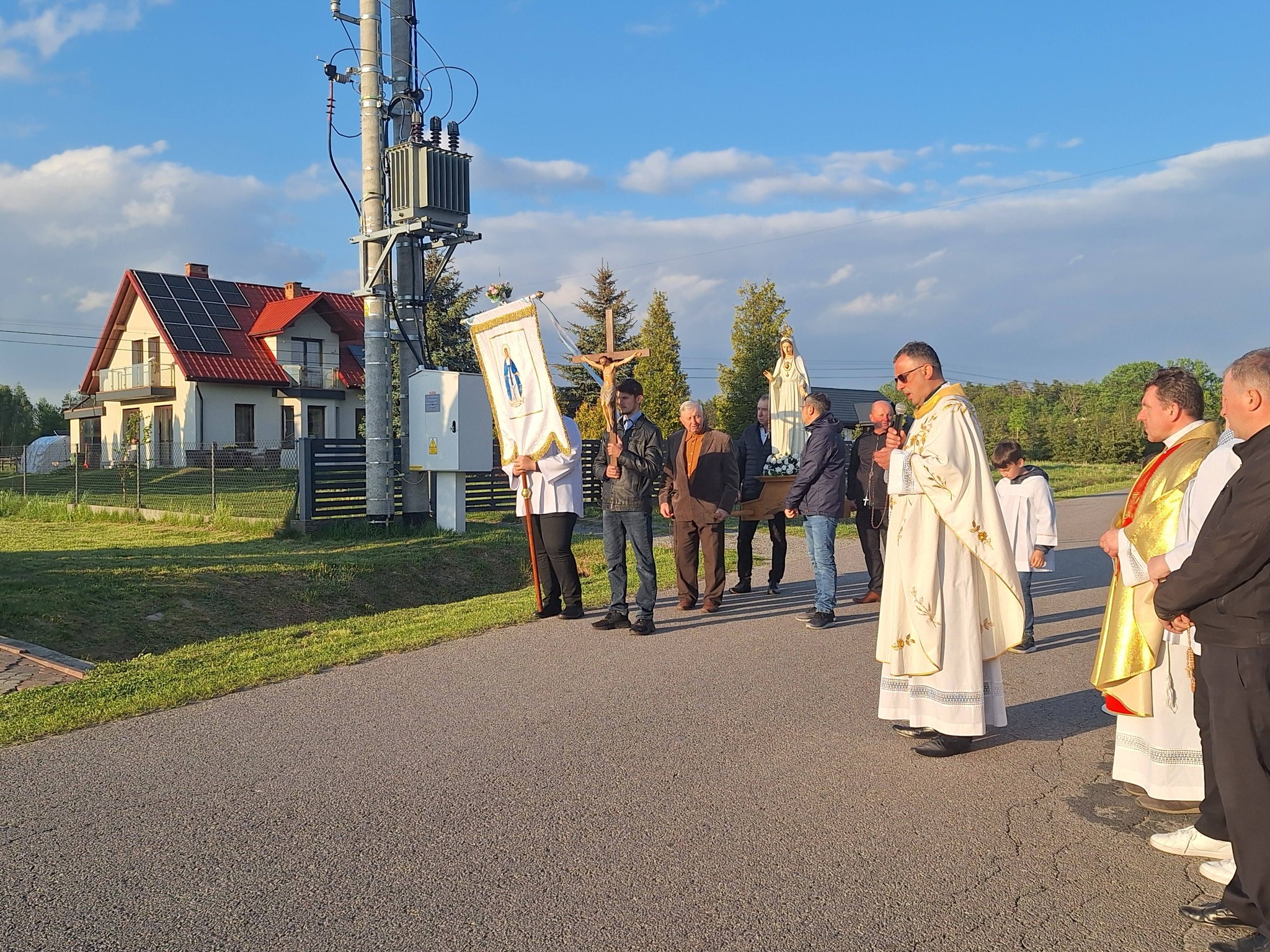 V-Wieczna Tradycja Wciąż Żywa. Zobacz, Jak Majdan Sieniawski Modlił Się O Dobre Plony