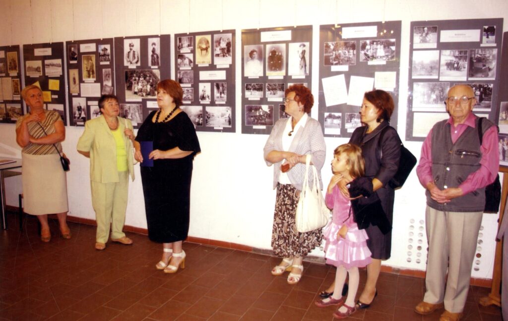 Muzeum W Przeworsku Świętuje Dzień Muzealnika, Honorując Tych, Którzy Tworzą Jego Historię
