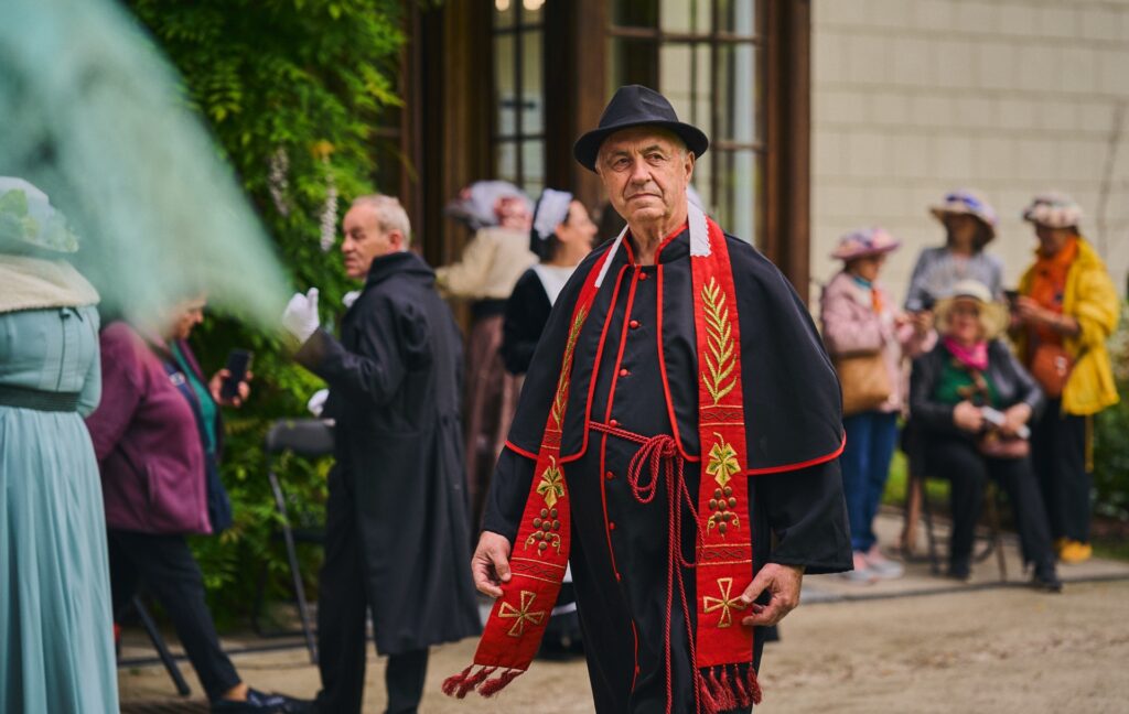 Pałacowe Zaślubiny Z 1909 Roku. Niezwykła Inscenizacja Historyczna W Przeworsku