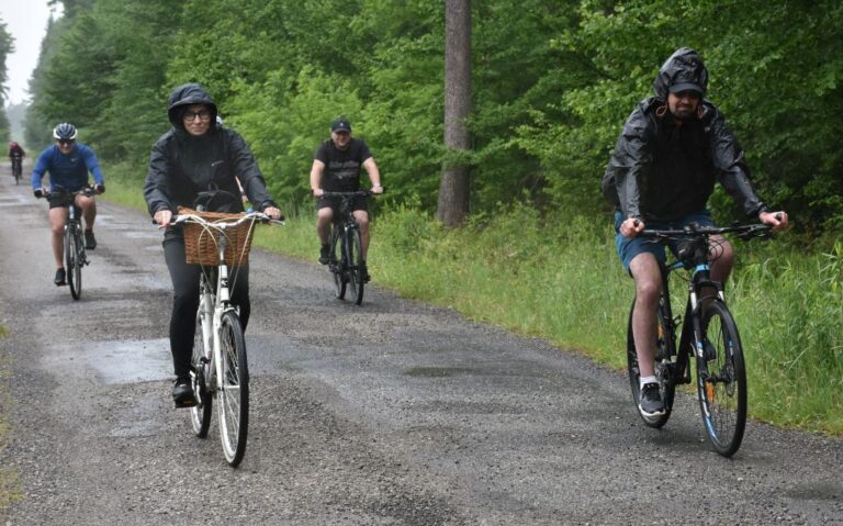 33 km w deszczu dla szczytnego celu