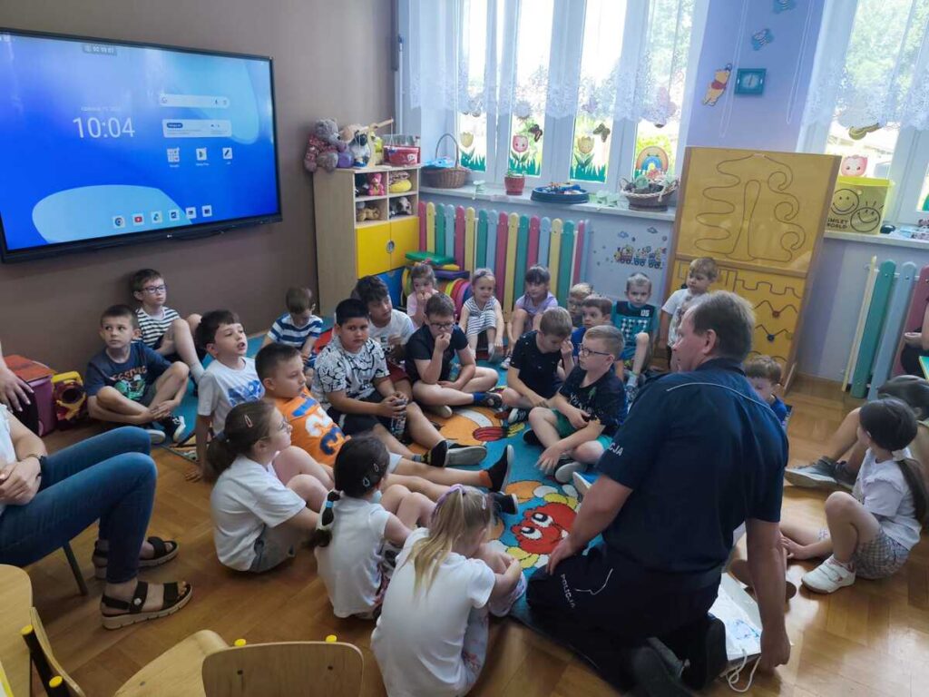 O Bezpieczeństwie Podczas Wakacji Z Uczniami Szkół Podstawowych W Powiecie Przeworskim 1 O Bezpieczeństwie Podczas Wakacji Z Uczniami Szkół Podstawowych W Powiecie Przeworskim