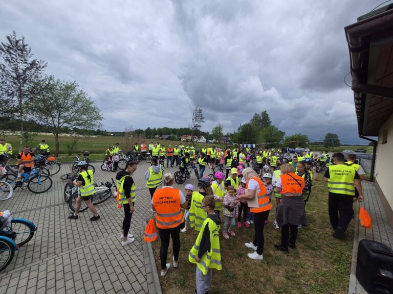 Rodzinny Rajd Rowerowy 2026 za nami. Stowarzyszenie "Aktywni" po raz czwarty zintegrowało mieszkańców