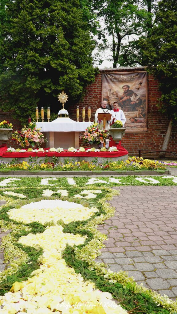 Niezwykłe Tradycje Bożego Ciała W Powiecie Przeworskim