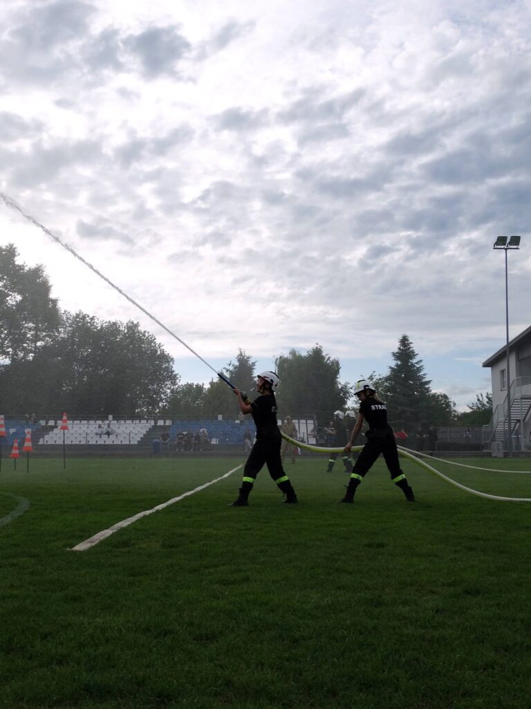 Strażackie Emocje Na Stadionie W Sieniawie. Sprawdź, Kto Wygrał I Pojedzie Do Gaci 1 Strażackie Emocje Na Stadionie W Sieniawie. Sprawdź, Kto Wygrał I Pojedzie Do Gaci