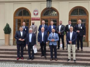 Samorządowcy na spotkaniu z wicepremierem Władysławem Kosiniakiem-Kamyszem