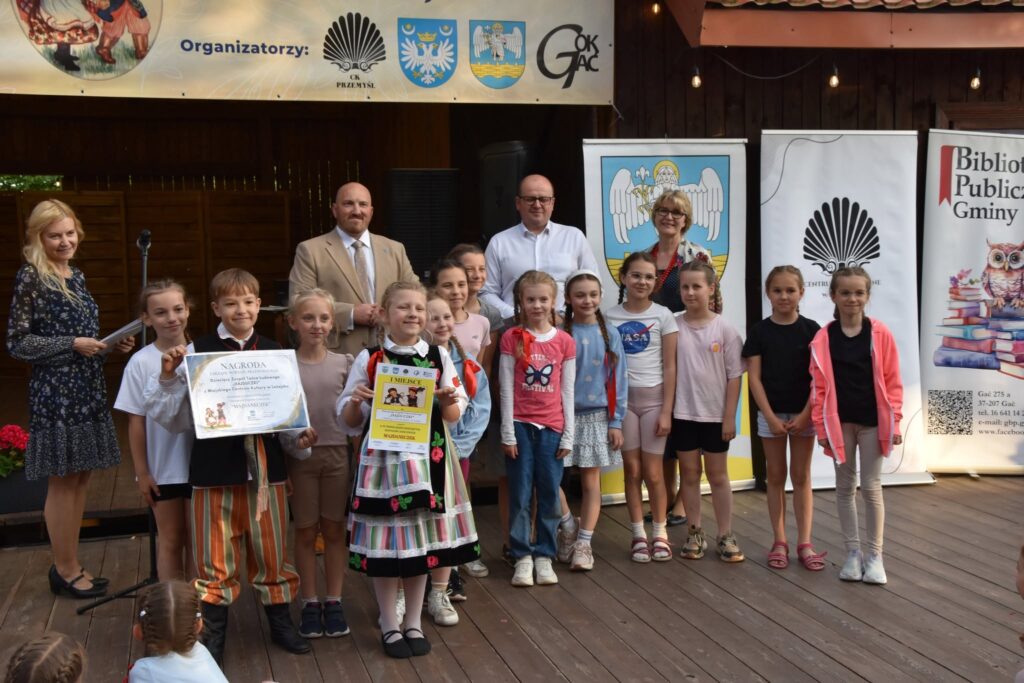 Dziecięca Energia I Folklor W Gaci. Za Nami Iv Przegląd Zespołów Tanecznych &Quot;Majdaneczek&Quot; 1 Dziecięca Energia I Folklor W Gaci. Za Nami Iv Przegląd Zespołów Tanecznych &Quot;Majdaneczek&Quot;