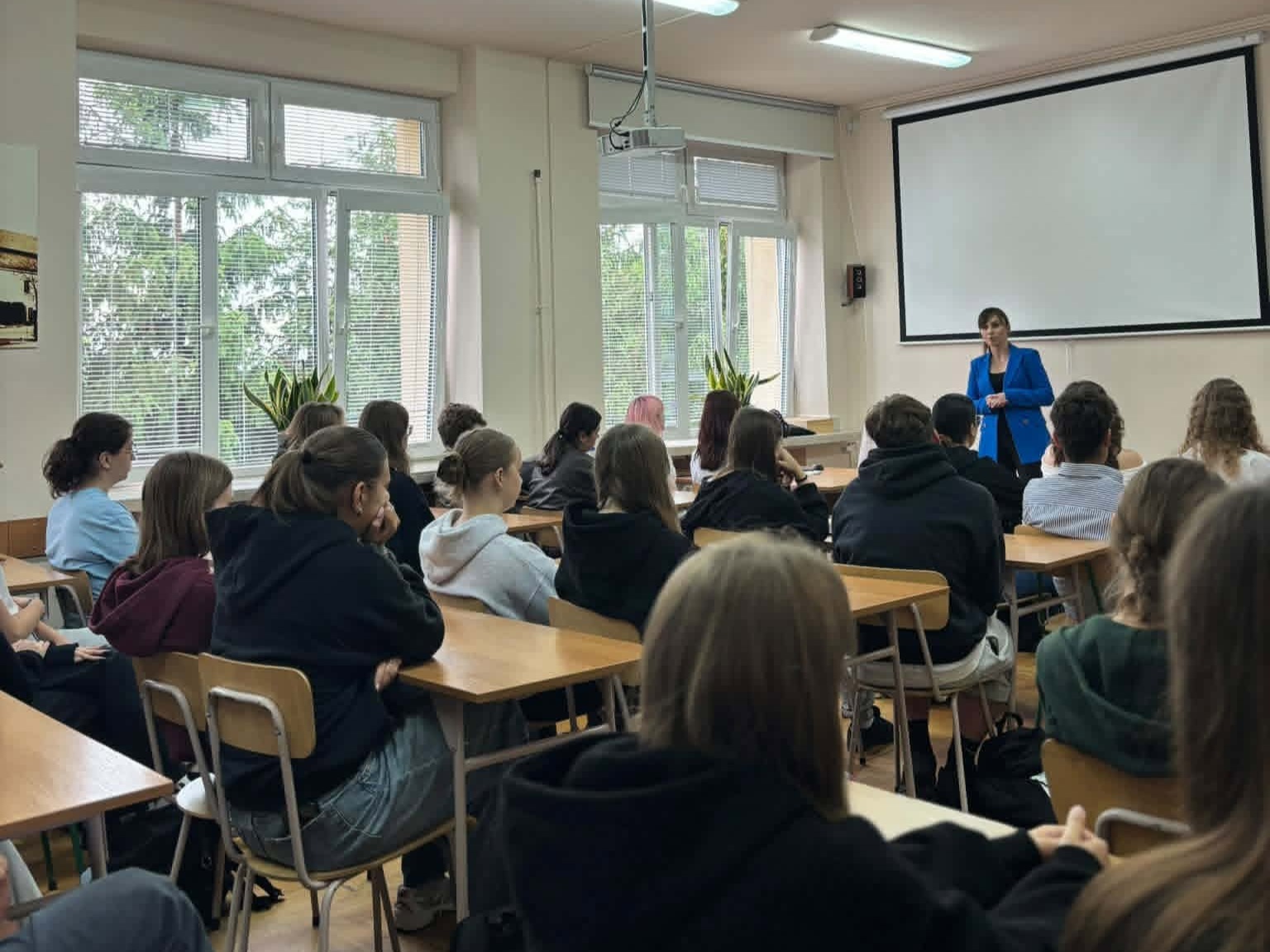 Lokalna Gazeta Internetowa 38 Wizyta Konsul Honorowego Słowacji W I Lo W Przeworsku