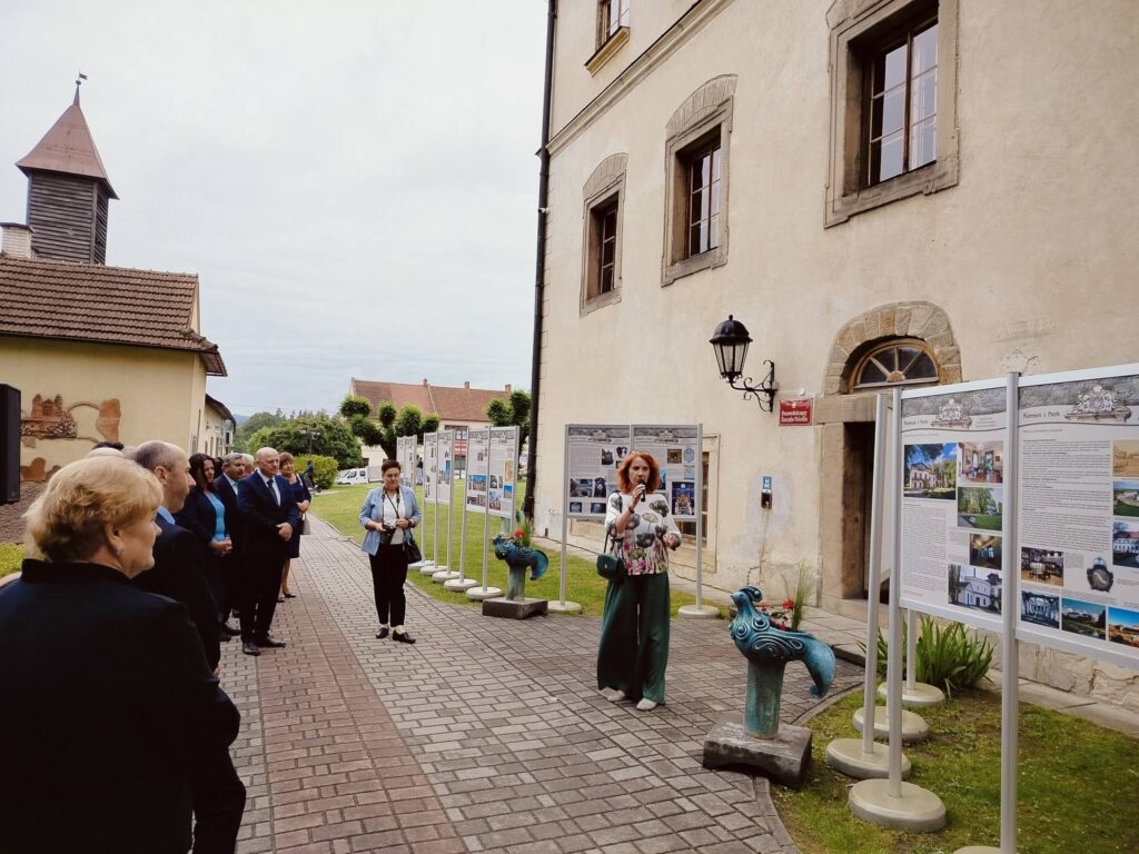 Dziedzictwo Lubomirskich Połączyło Regiony. Przeworskie Muzeum Z Wizytą W Małopolsce 1 Dziedzictwo Lubomirskich Połączyło Regiony. Przeworskie Muzeum Z Wizytą W Małopolsce