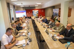 Zarząd Powiatu Przeworskiego z jednomyślnym absolutorium i wotum zaufania za 2025 rok