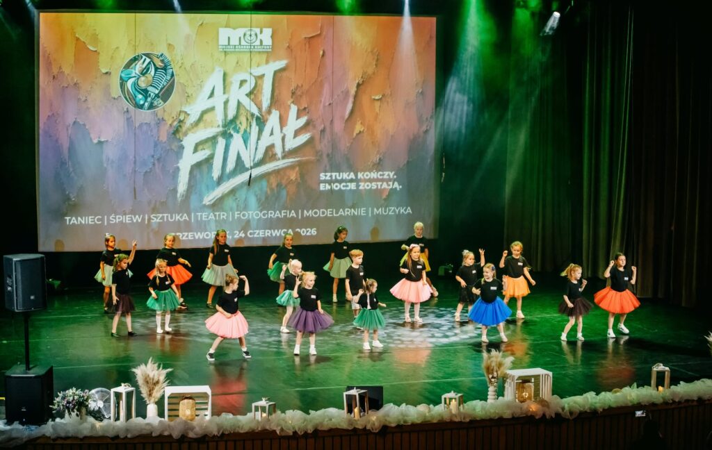 731058931_1443748421131261_387478664067290_N Wieczór Pełen Talentów I Wzruszeń. Zobacz, Jak Wyglądał Tegoroczny Art Finał W Przeworsku