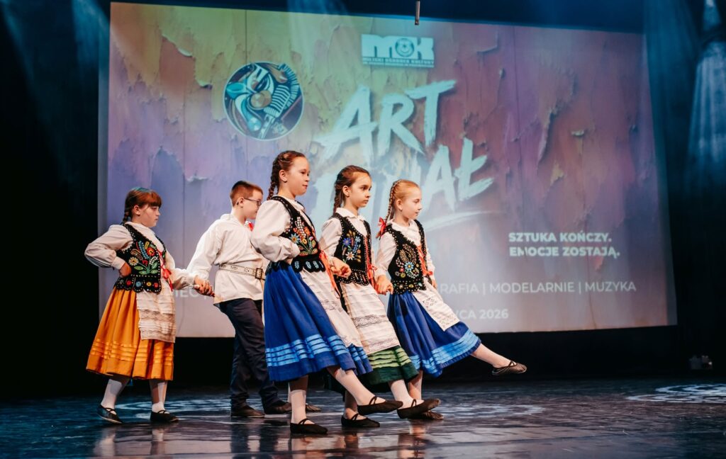 731079536_1443746877798082_2457516561851344133_N Wieczór Pełen Talentów I Wzruszeń. Zobacz, Jak Wyglądał Tegoroczny Art Finał W Przeworsku