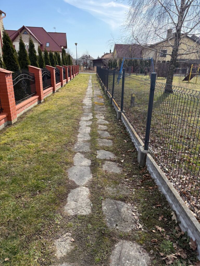 Nowy Chodnik Przy Ulicy Okulickiego W Kańczudze 2 Nowy Chodnik Przy Ulicy Okulickiego W Kańczudze