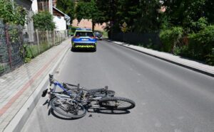 Dwóch rowerzystów rannych w zdarzeniu drogowym