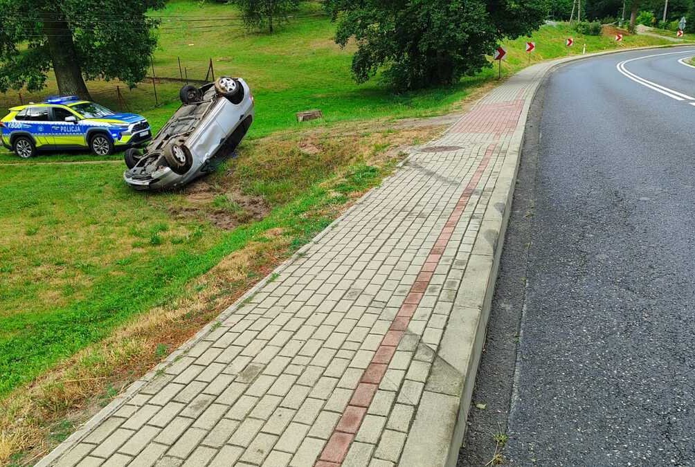 Lokalna Gazeta Internetowa 26 Dachowanie Samochodu W Soninie