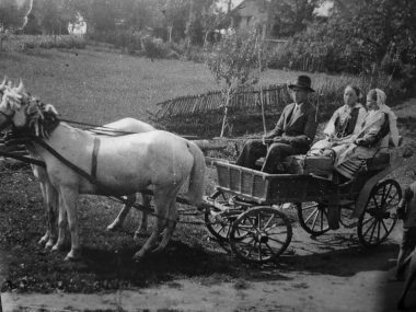 Rocznica Wyjątkowego Ślubu W Markowej. Dokładnie 91 Lat Temu Wiktoria I Józef Ulmowie Powiedzieli Sobie &Quot;Tak&Quot; 1 Rocznica Wyjątkowego Ślubu W Markowej. Dokładnie 91 Lat Temu Wiktoria I Józef Ulmowie Powiedzieli Sobie &Quot;Tak&Quot;
