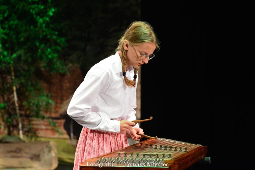 Sukces Cymbalistów Z Majdanu Sieniawskiego Na Ogólnopolskim Festiwalu W Baranowie Sandomierskim 1 Sukces Cymbalistów Z Majdanu Sieniawskiego Na Ogólnopolskim Festiwalu W Baranowie Sandomierskim