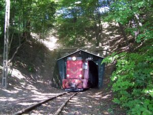 Zabytkowa wiata tunelu w Szklarach odzyska dawny blask