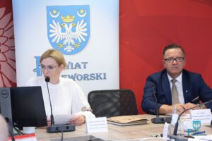Radni powiatowi zdecydowali o kluczowych inwestycjach