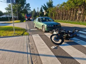 Zderzenie samochodu z motocyklem w Przeworsku. Jedna osoba ranna