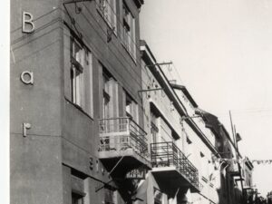 Kamienice w płn. części Rynku ok. 1960 r., fot. Michał Kopeć.