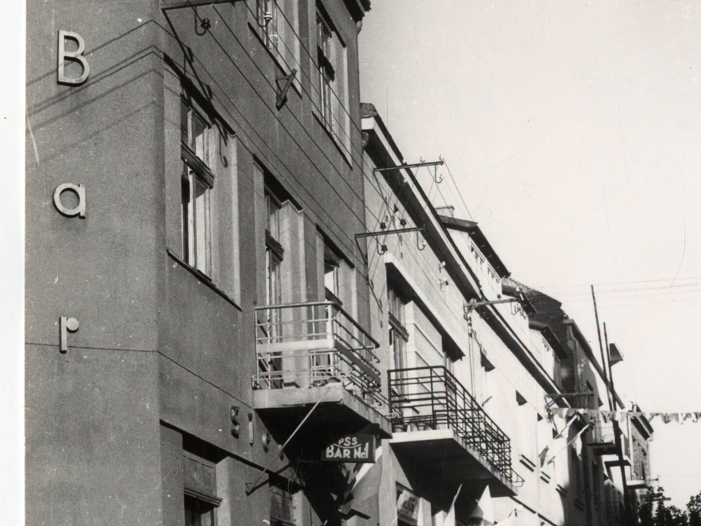Lokalna Gazeta Internetowa 39 Kamienice W Płn. Części Rynku Ok. 1960 R., Fot. Michał Kopeć.