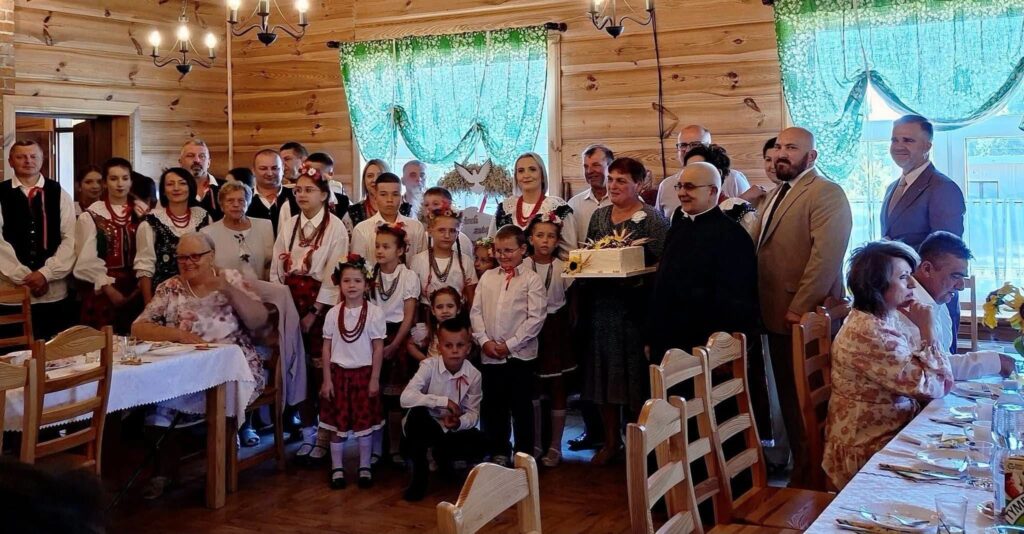 Dożynki W Powiecie Przeworskim. Samorządowcy Świętowali Z Mieszkańcami W Pięciu Miejscowościach 1 Dożynki W Powiecie Przeworskim. Samorządowcy Świętowali Z Mieszkańcami W Pięciu Miejscowościach
