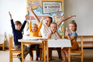 Mądrzej, pewniej, razem! Trwają zapisy do Akademii Bezpiecznego Puchatka – jednego z największych bezpłatnych programów edukacyjnych w Polsce