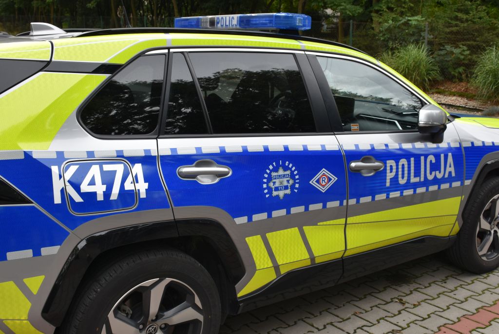 Lokalna Gazeta Internetowa 1 Jedna Hulajnoga, Dwie Nastolatki. 17-Letnia „Pasażerka” Z Ponad Promilem Alkoholu
