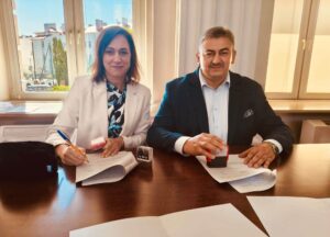 Ciągnik, potężny agregat i cysterny na wodę. Kańczuga szykuje się na sytuacje kryzysowe