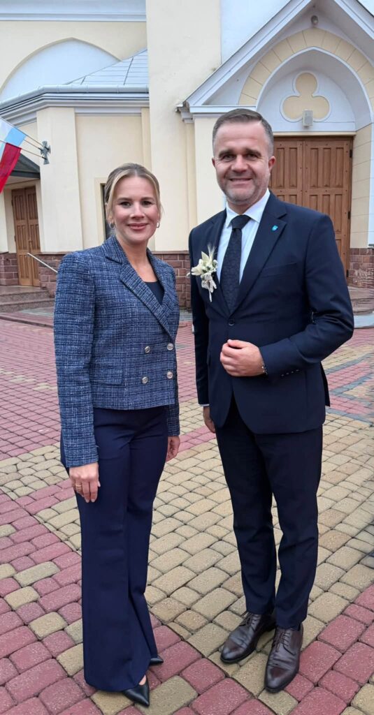 Dożynki Prezydenckie. Sprawdź, Kto Uwiciem Wieńca Zachwycił Prezydenckie Jury? 2 Dożynki Prezydenckie. Sprawdź, Kto Uwiciem Wieńca Zachwycił Prezydenckie Jury?