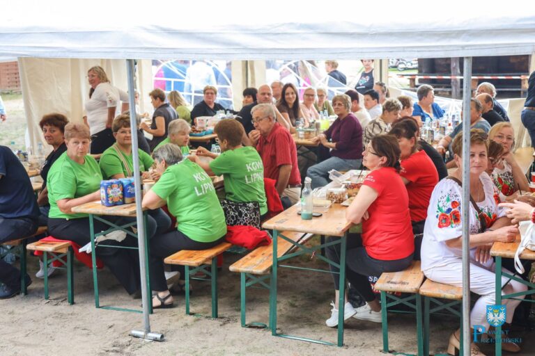 Koła Gospodyń Wiejskich z powiatu przeworskiego pożegnały latoKoła Gospodyń Wiejskich z powiatu przeworskiego pożegnały lato